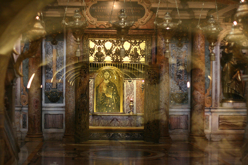 ¿Está Realmente la Tumba de SAN PEDRO en EL VATICANO? ¿Está Realmente la Tumba de SAN PEDRO en EL VATICANO?
