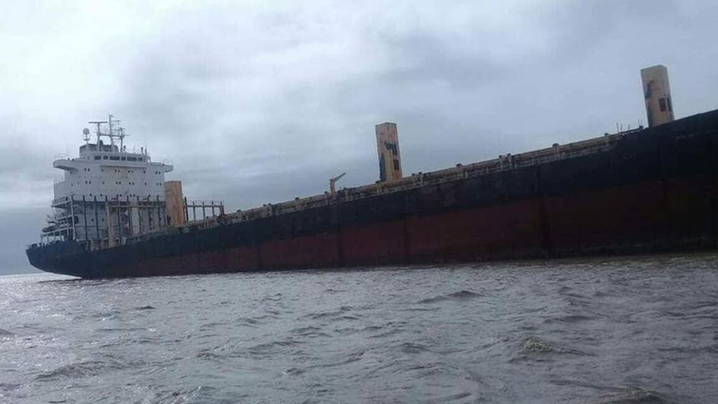 Aparece Misterioso barco Fantasma Sam Rataulangi PB 1600 Aparece Misterioso barco Fantasma Sam Rataulangi PB 1600